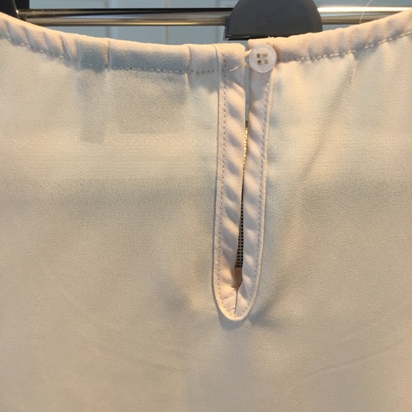 Paper Crane cream blouse - Picture 4 of 5